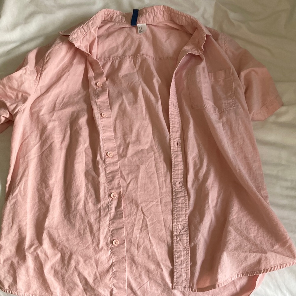 Pink DIVIDED short sleeve button up